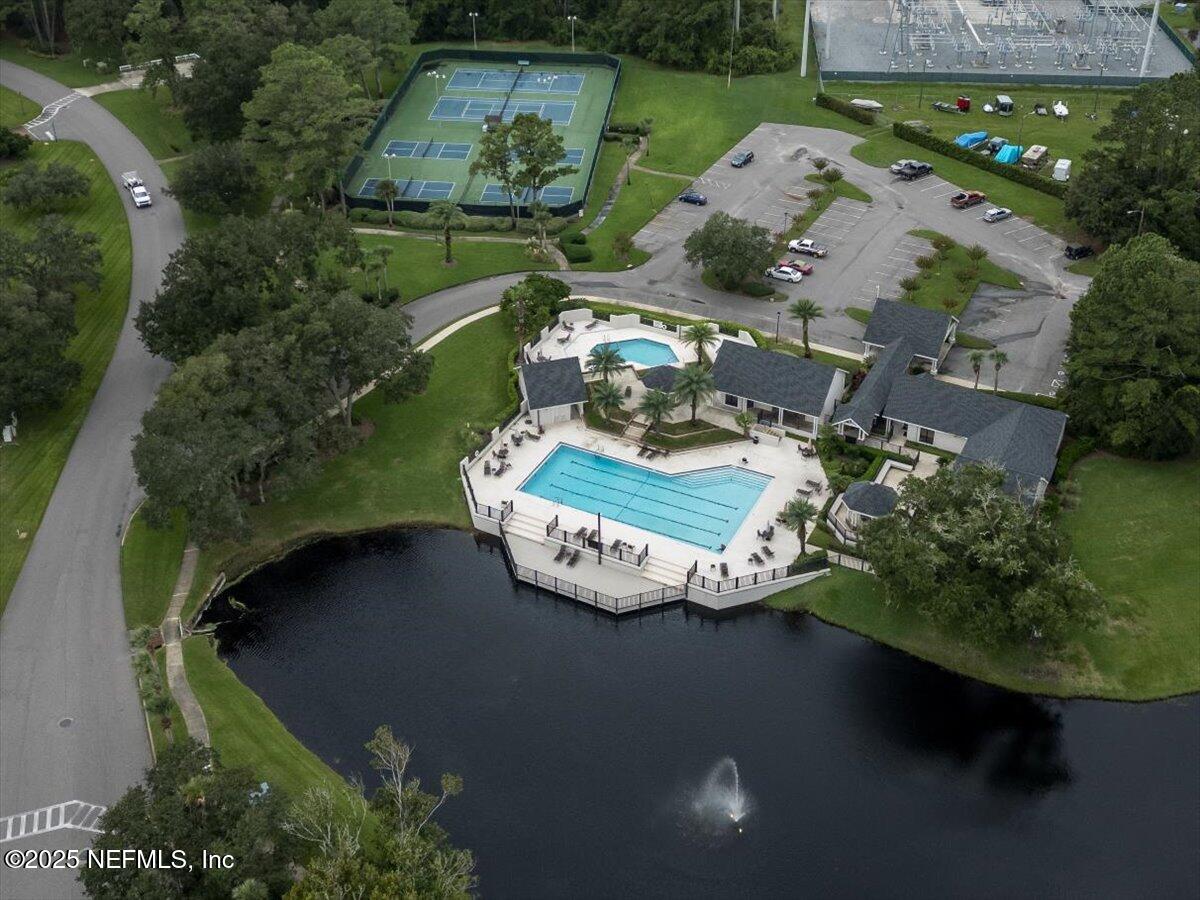 104 AZALEA POINT Drive S