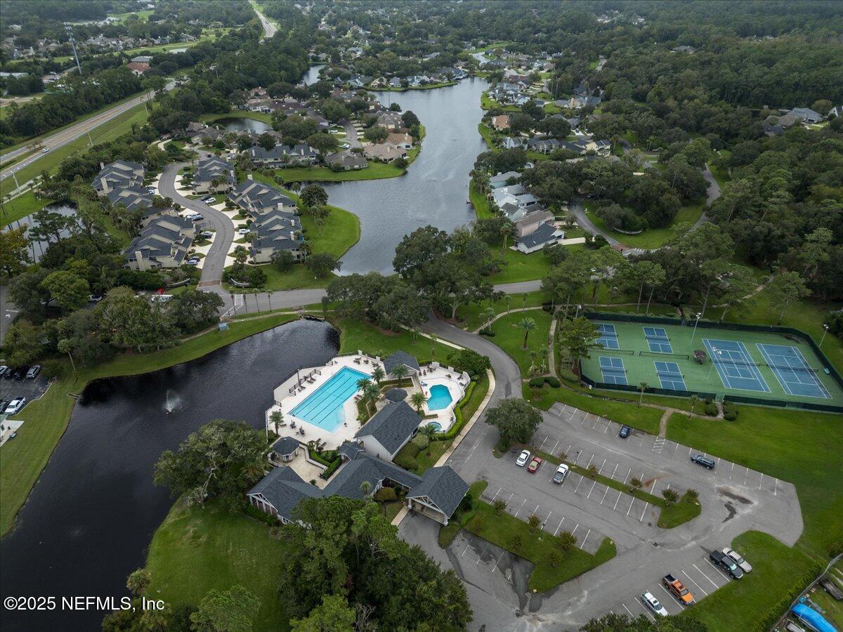 104 AZALEA POINT Drive S