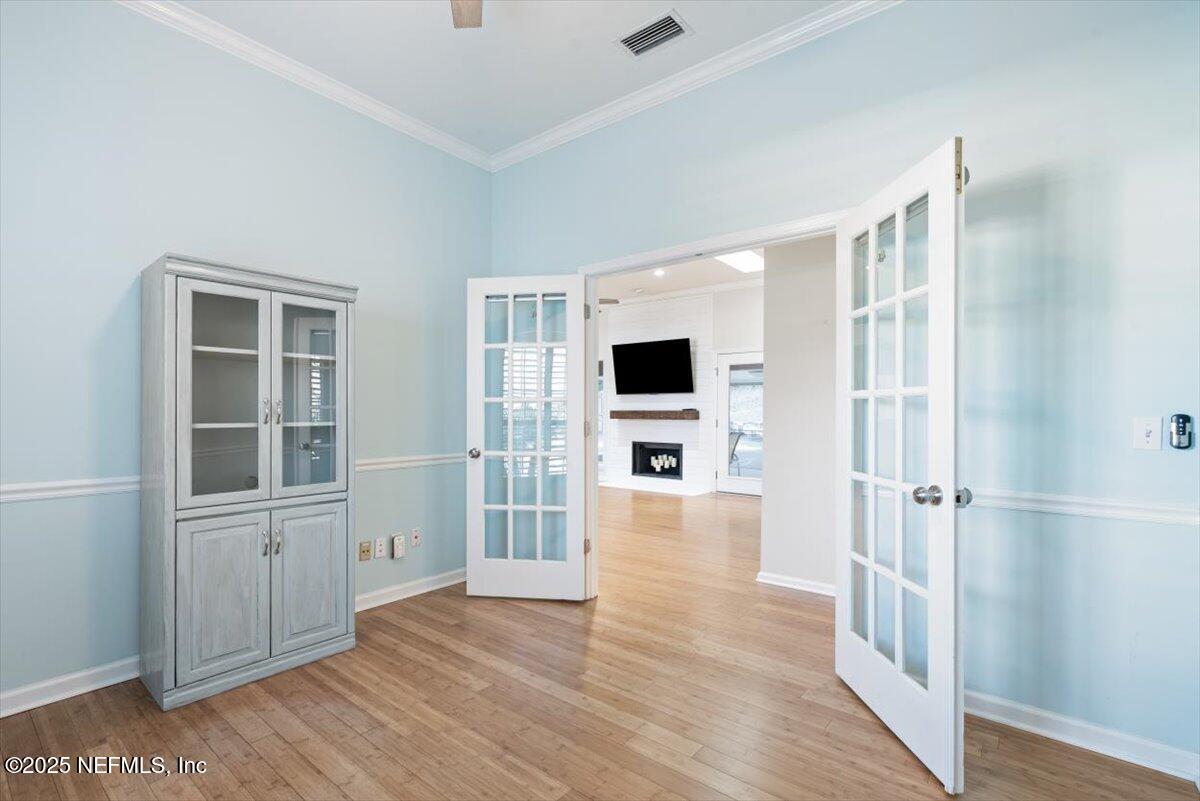 104 AZALEA POINT Drive S