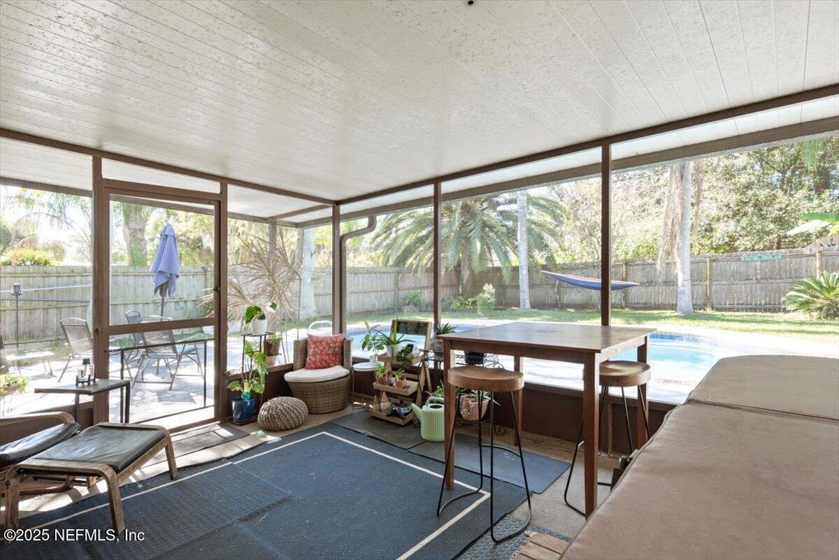 10858 MORGAN HORSE Drive E