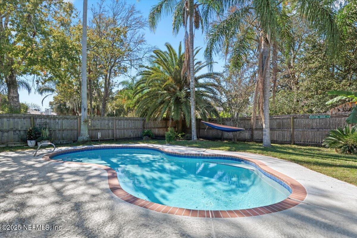 10858 MORGAN HORSE Drive E