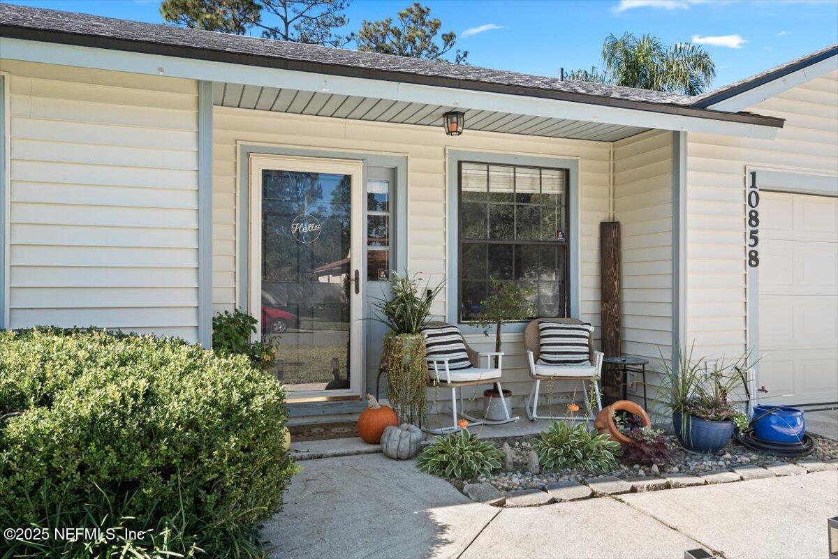 10858 MORGAN HORSE Drive E