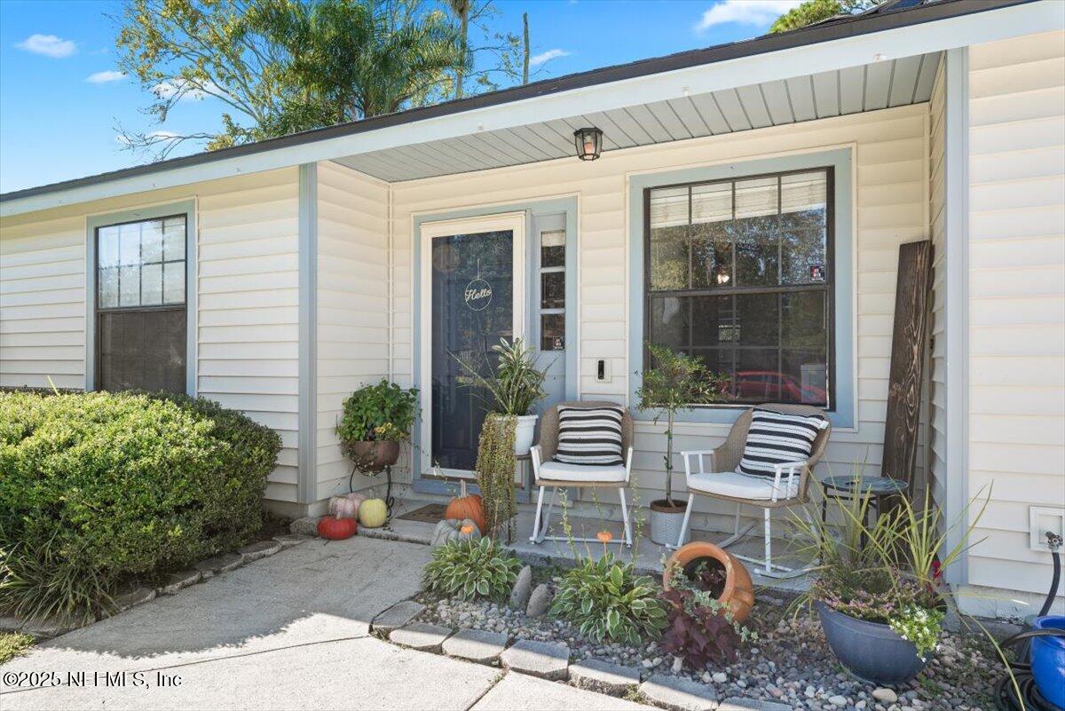 10858 MORGAN HORSE Drive E