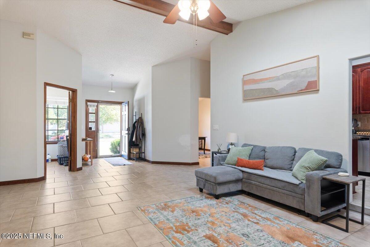 10858 MORGAN HORSE Drive E