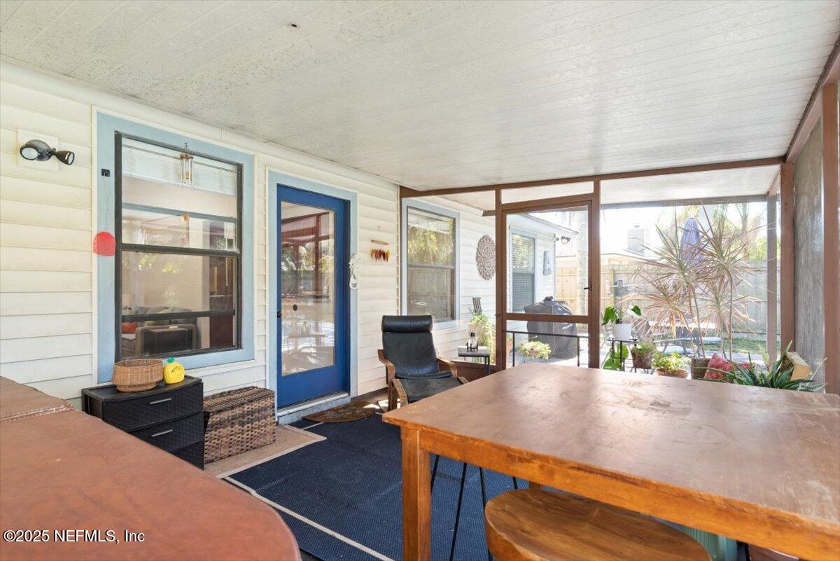 10858 MORGAN HORSE Drive E