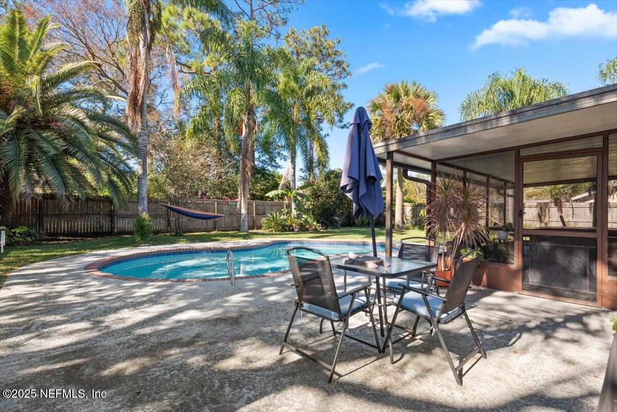 10858 MORGAN HORSE Drive E