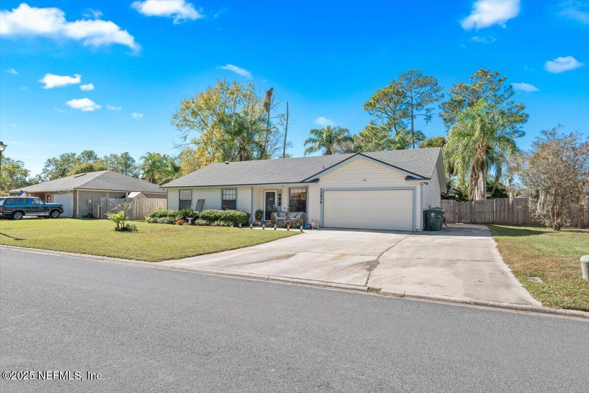 10858 MORGAN HORSE Drive E