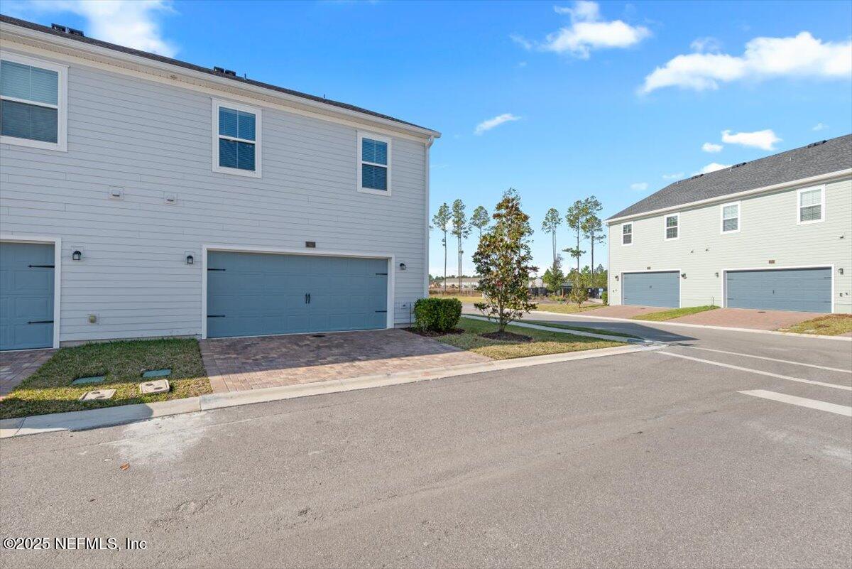 16 SAMANTHA Court, St. Augustine