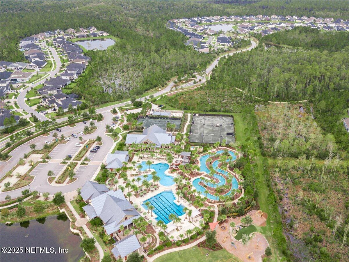 16 SAMANTHA Court, St. Augustine