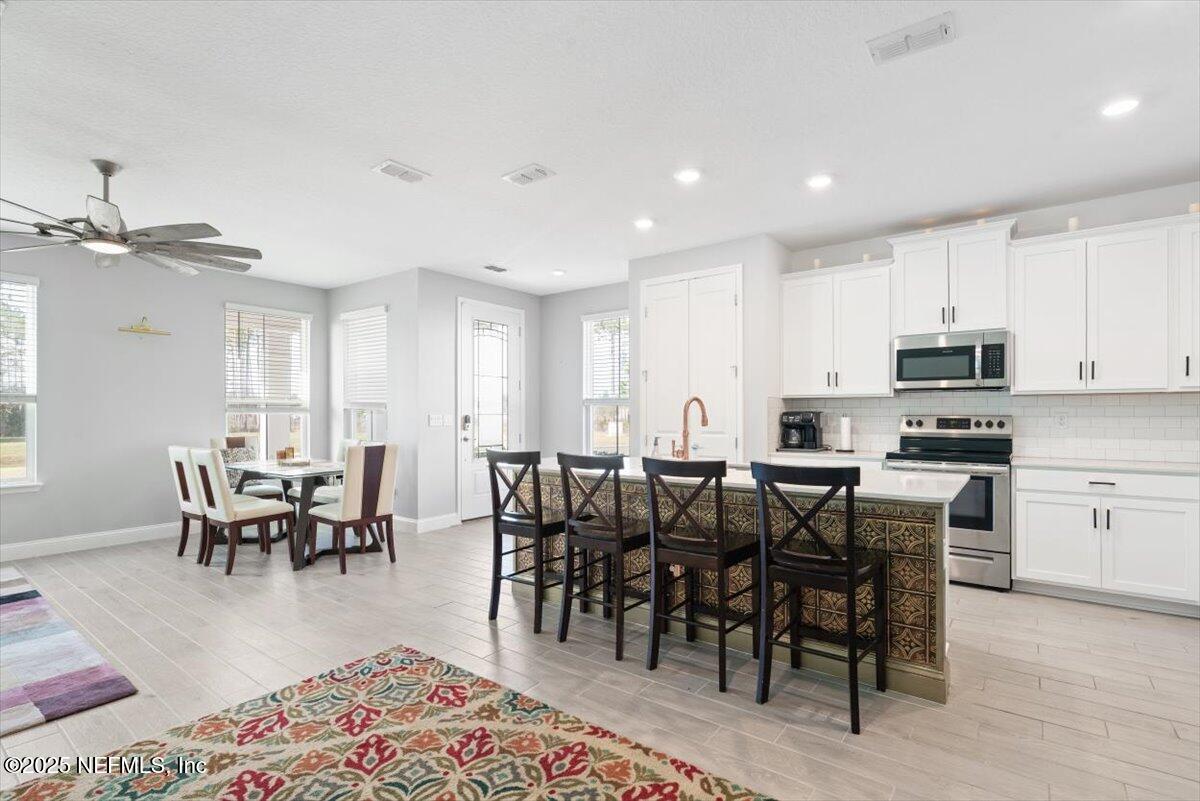 16 SAMANTHA Court, St. Augustine