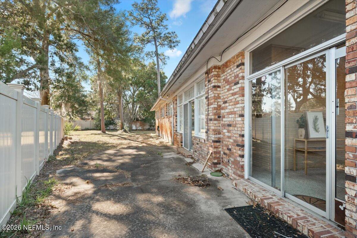 3866 SAN BERNADO Drive