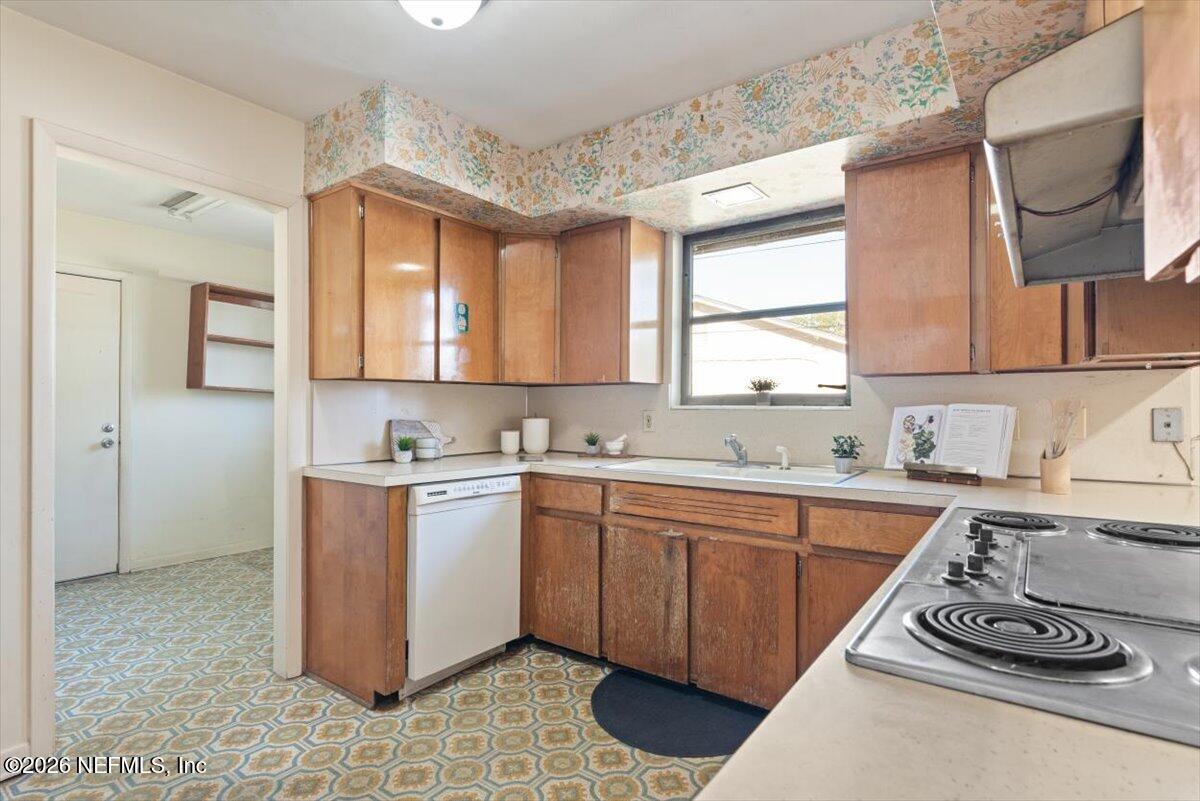 3866 SAN BERNADO Drive