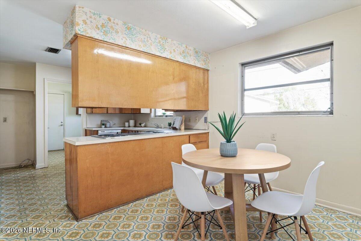 3866 SAN BERNADO Drive