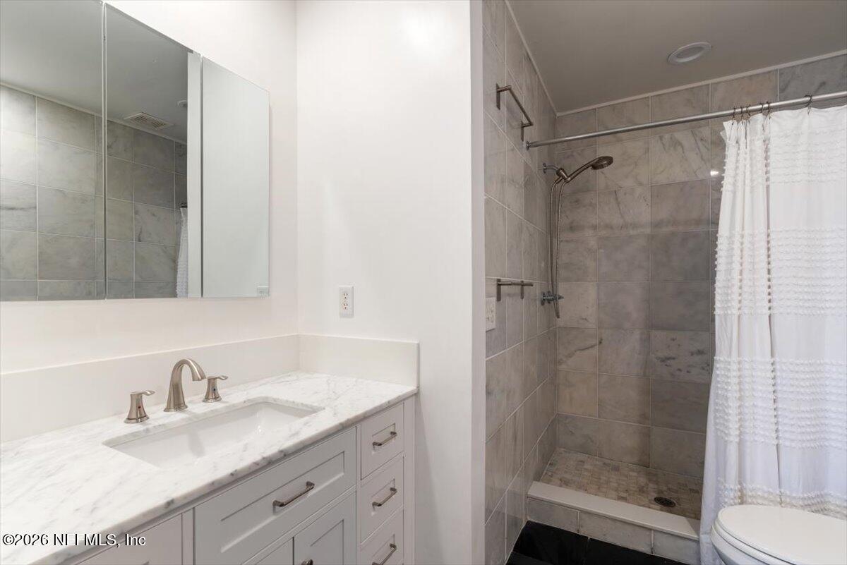 1909 S UNIVERSITY Boulevard 708