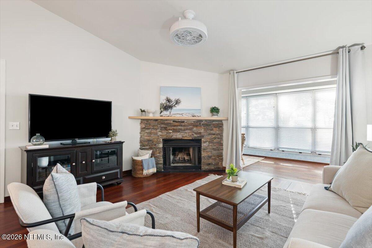 1909 S UNIVERSITY Boulevard 708