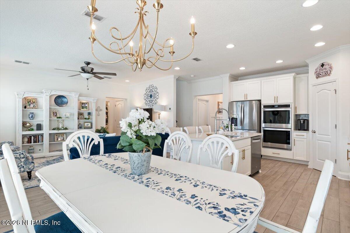 956 RUSTLEWOOD Lane, St. Johns