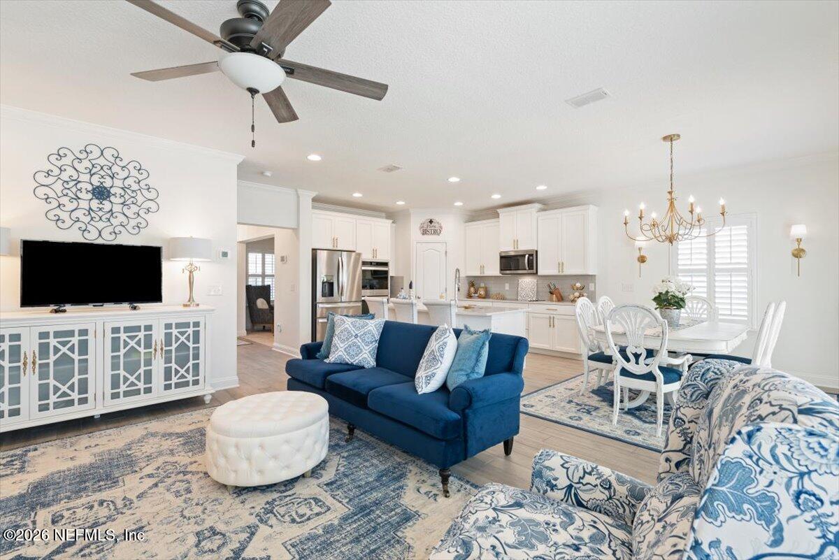 956 RUSTLEWOOD Lane, St. Johns