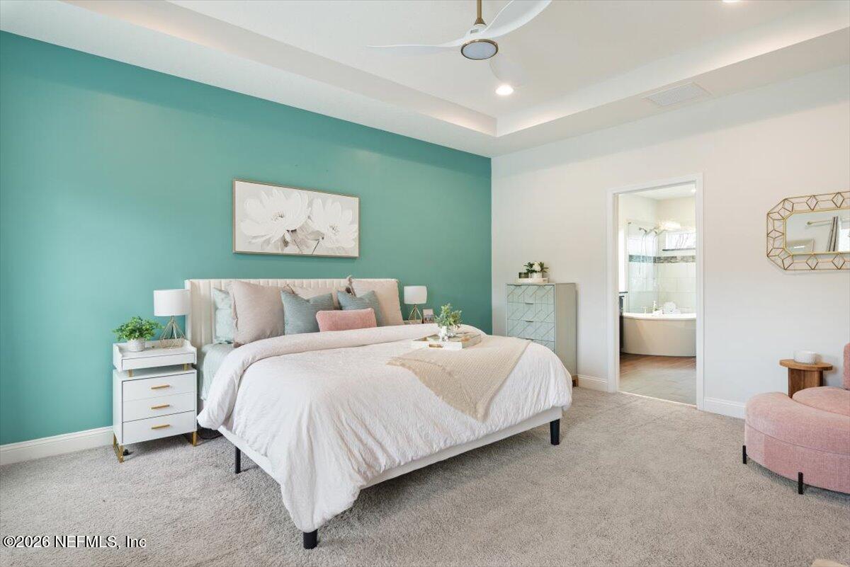 592 OUTLOOK Drive