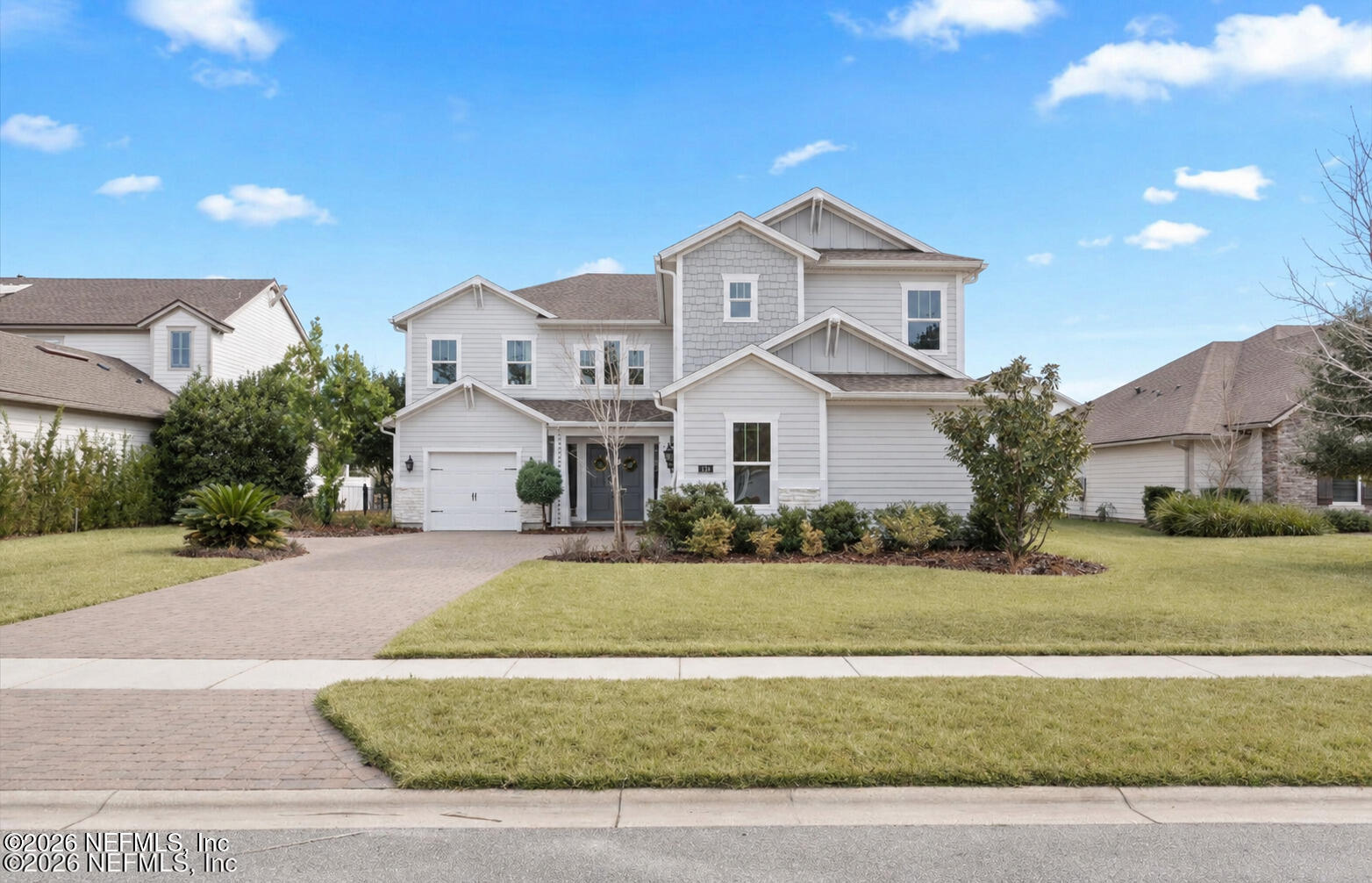 592 OUTLOOK Drive
