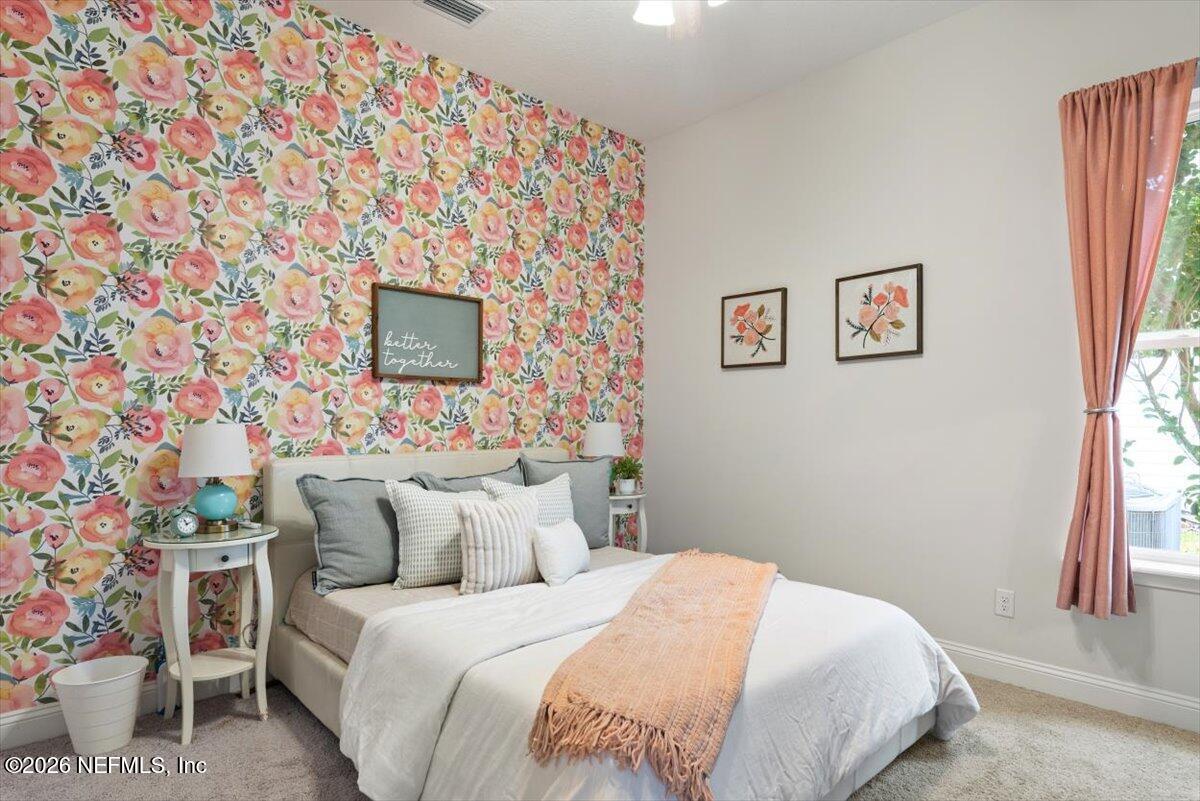 592 OUTLOOK Drive