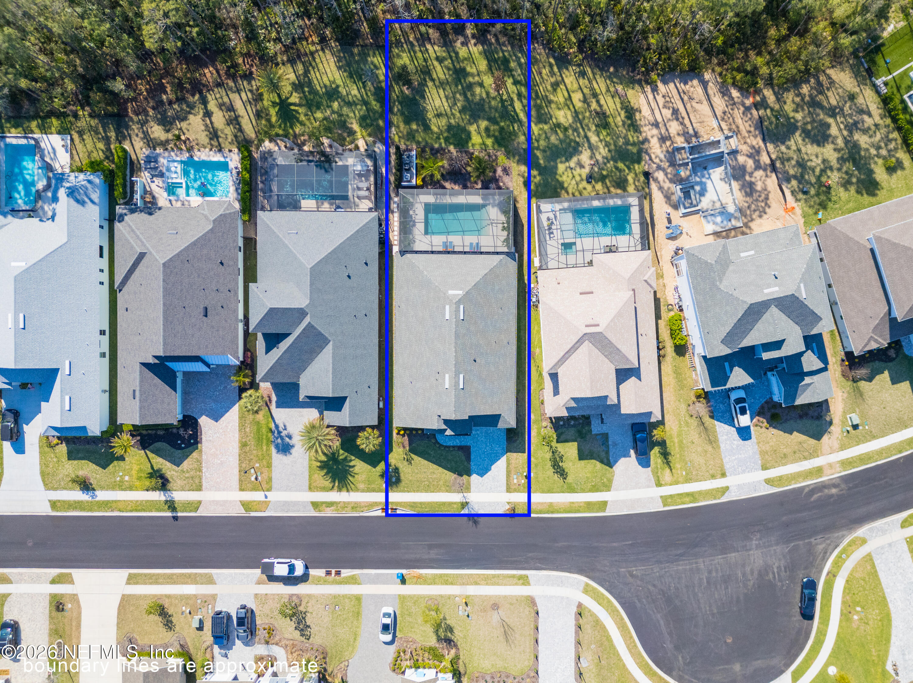 431 PALM CREST Drive