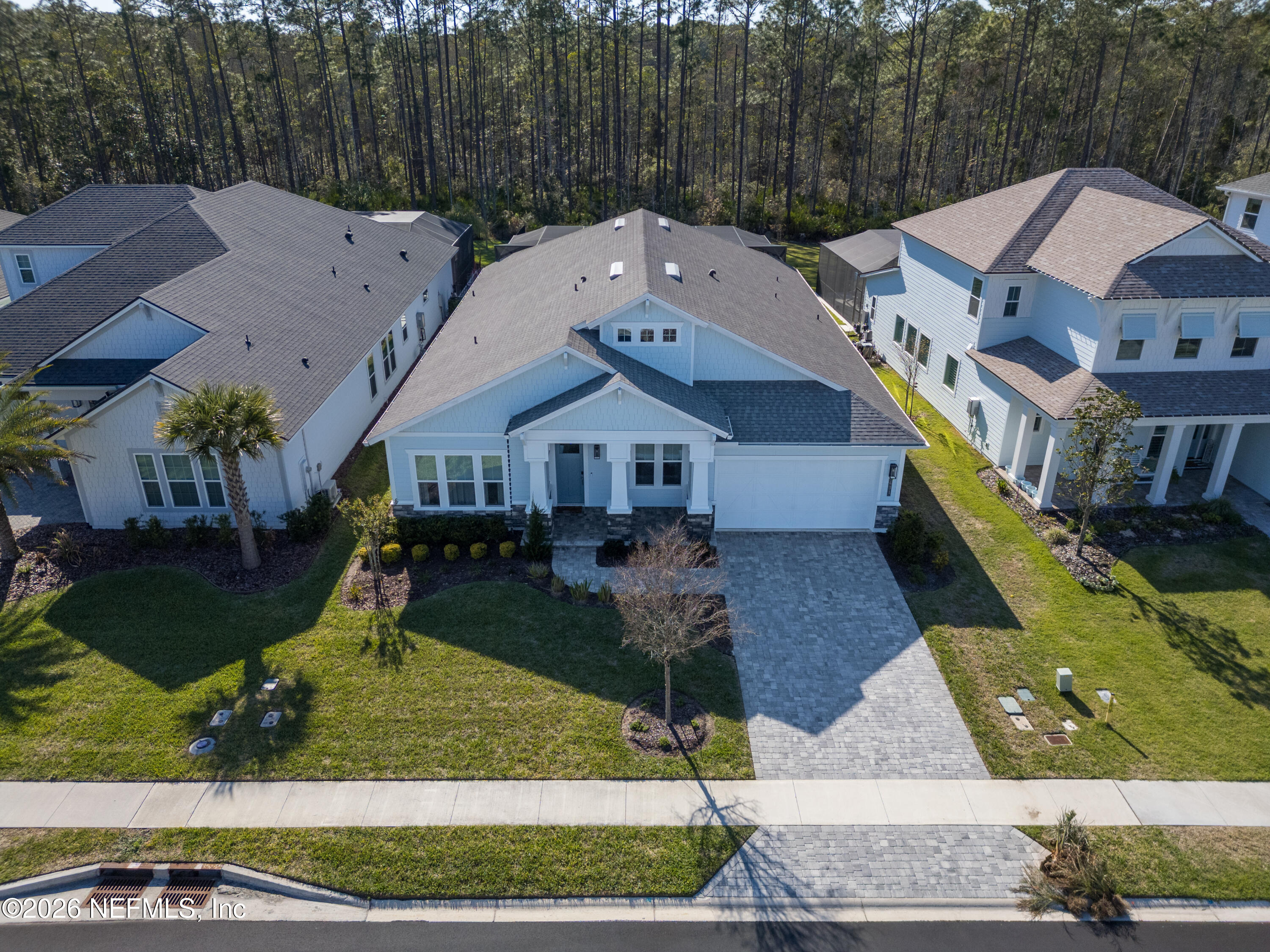 431 PALM CREST Drive