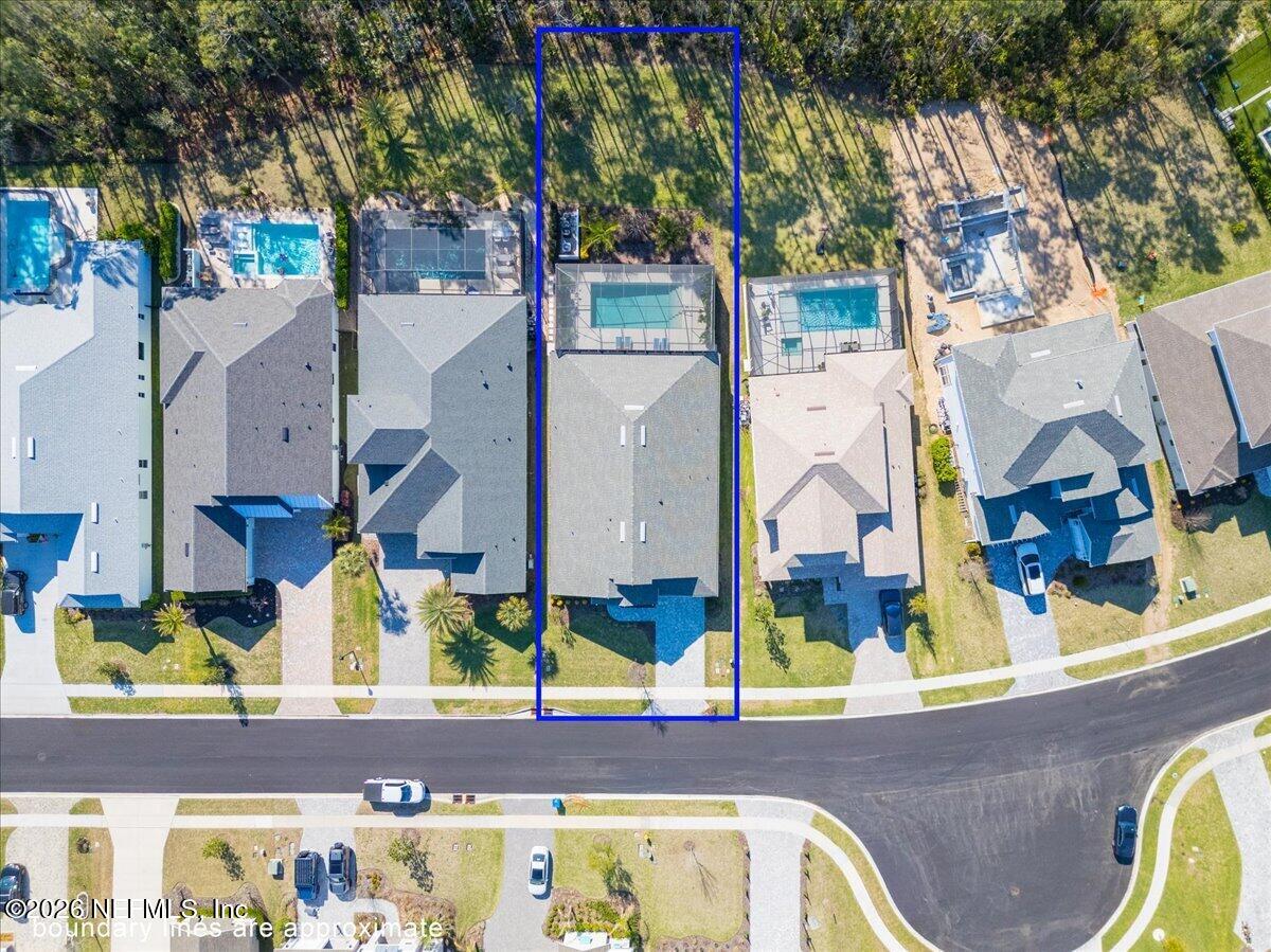 431 PALM CREST Drive