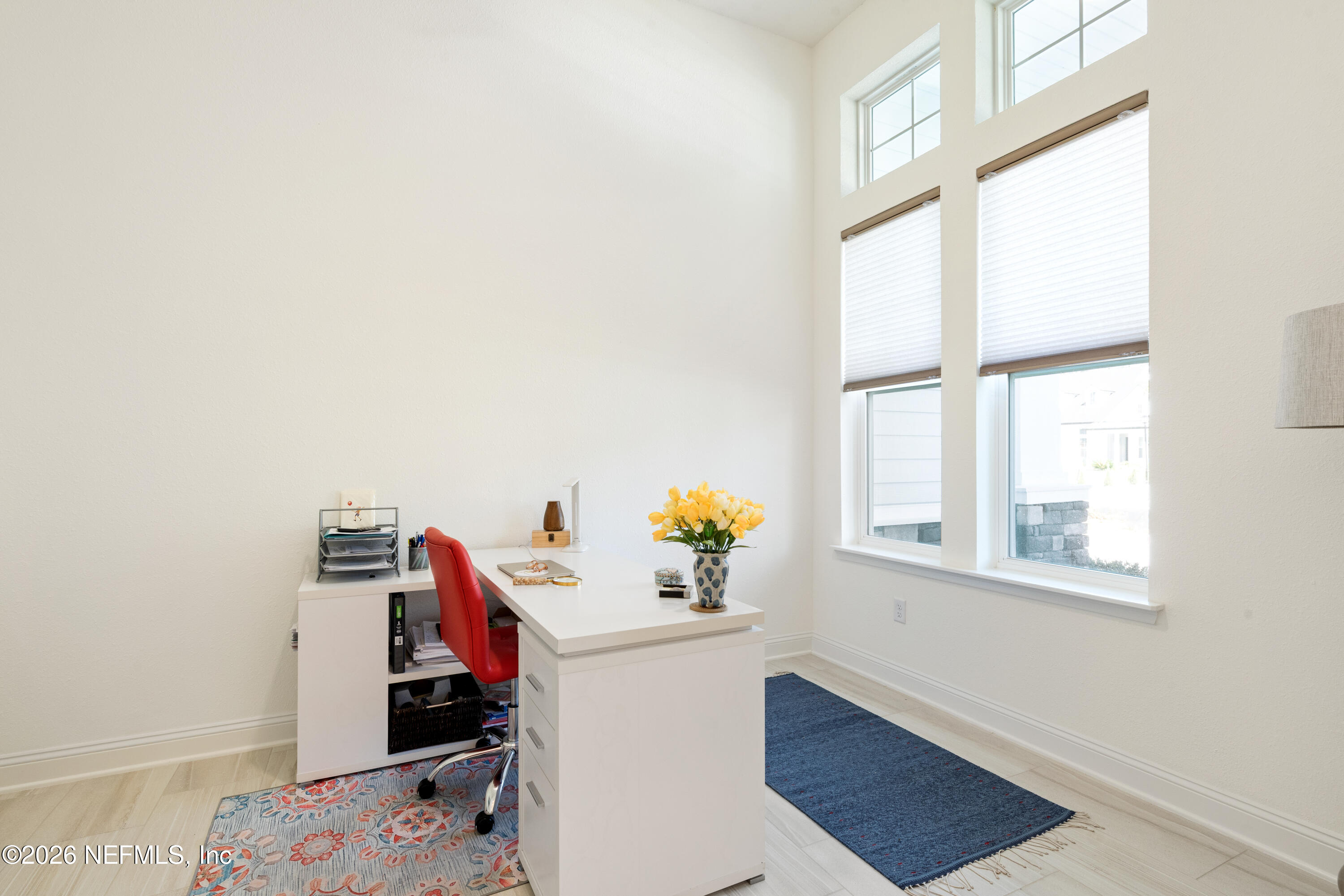 431 PALM CREST Drive