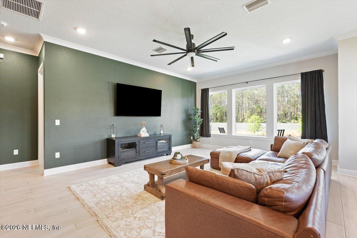 444 NAVIGATORS Road, St. Johns