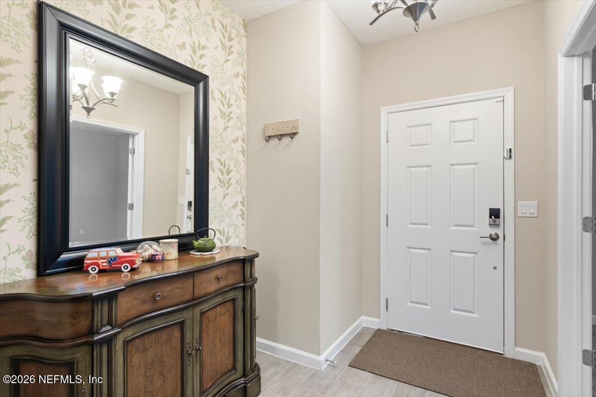 549 BROWN BEAR Run, St. Johns