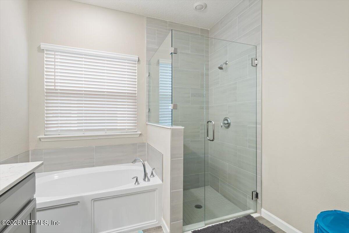 549 BROWN BEAR Run, St. Johns