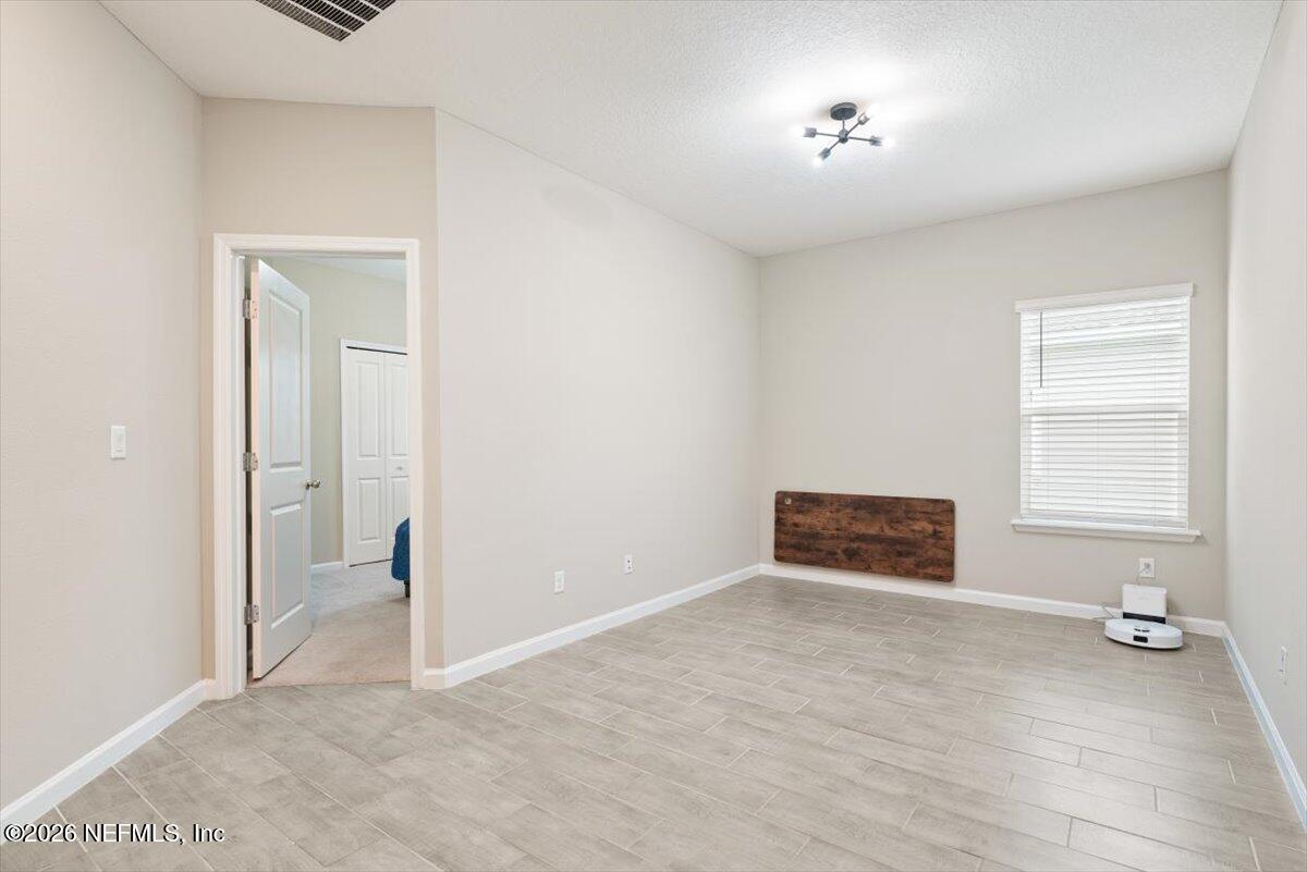 549 BROWN BEAR Run, St. Johns