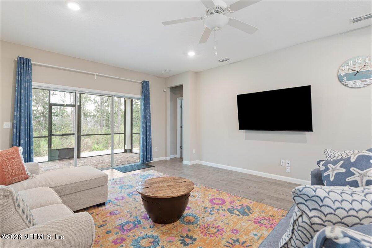 549 BROWN BEAR Run, St. Johns