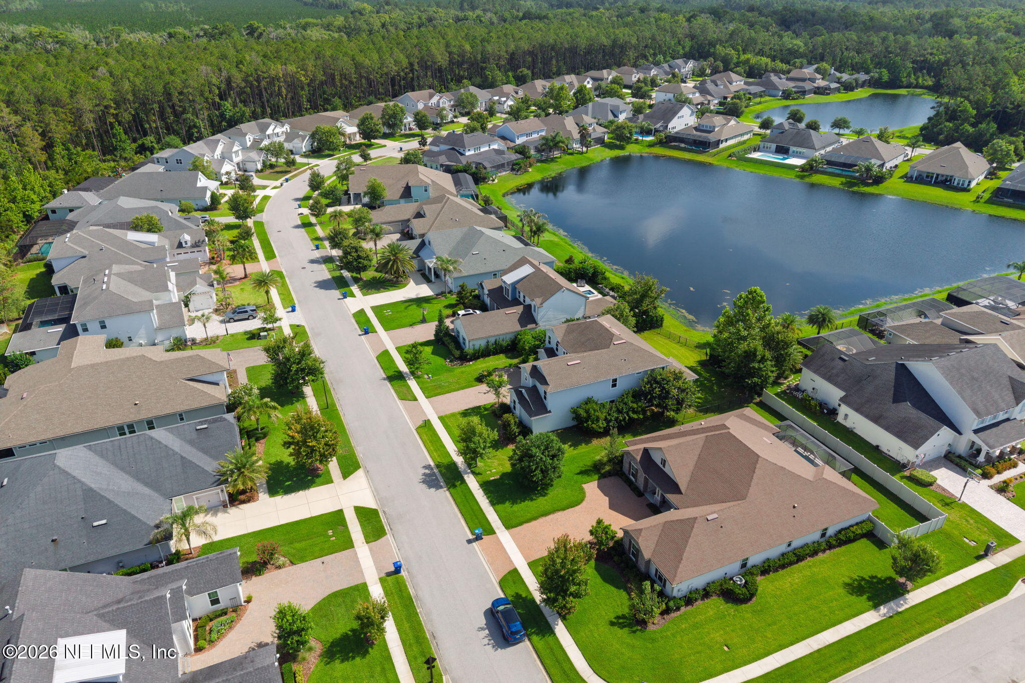 592 OUTLOOK Drive