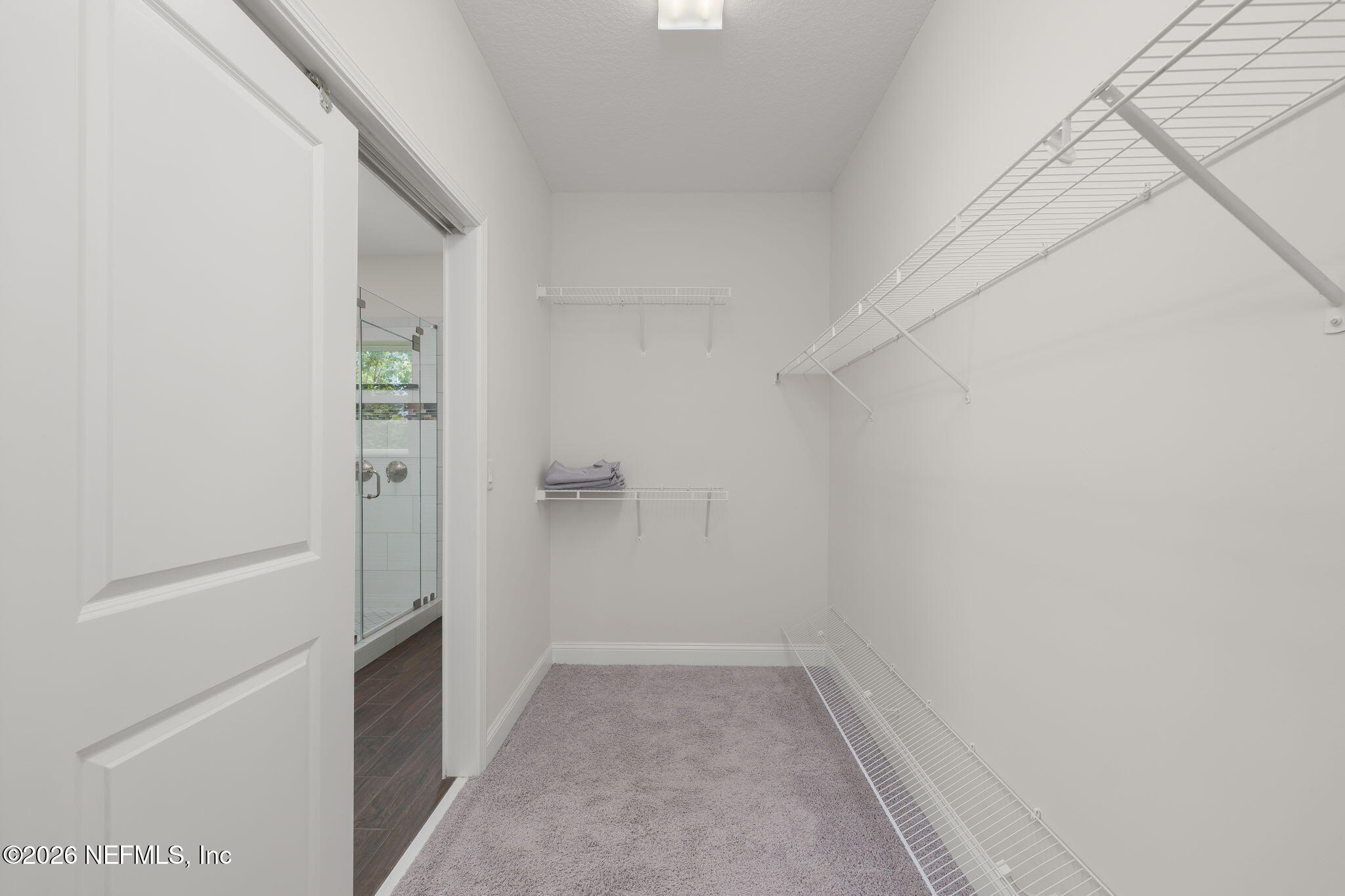 592 OUTLOOK Drive
