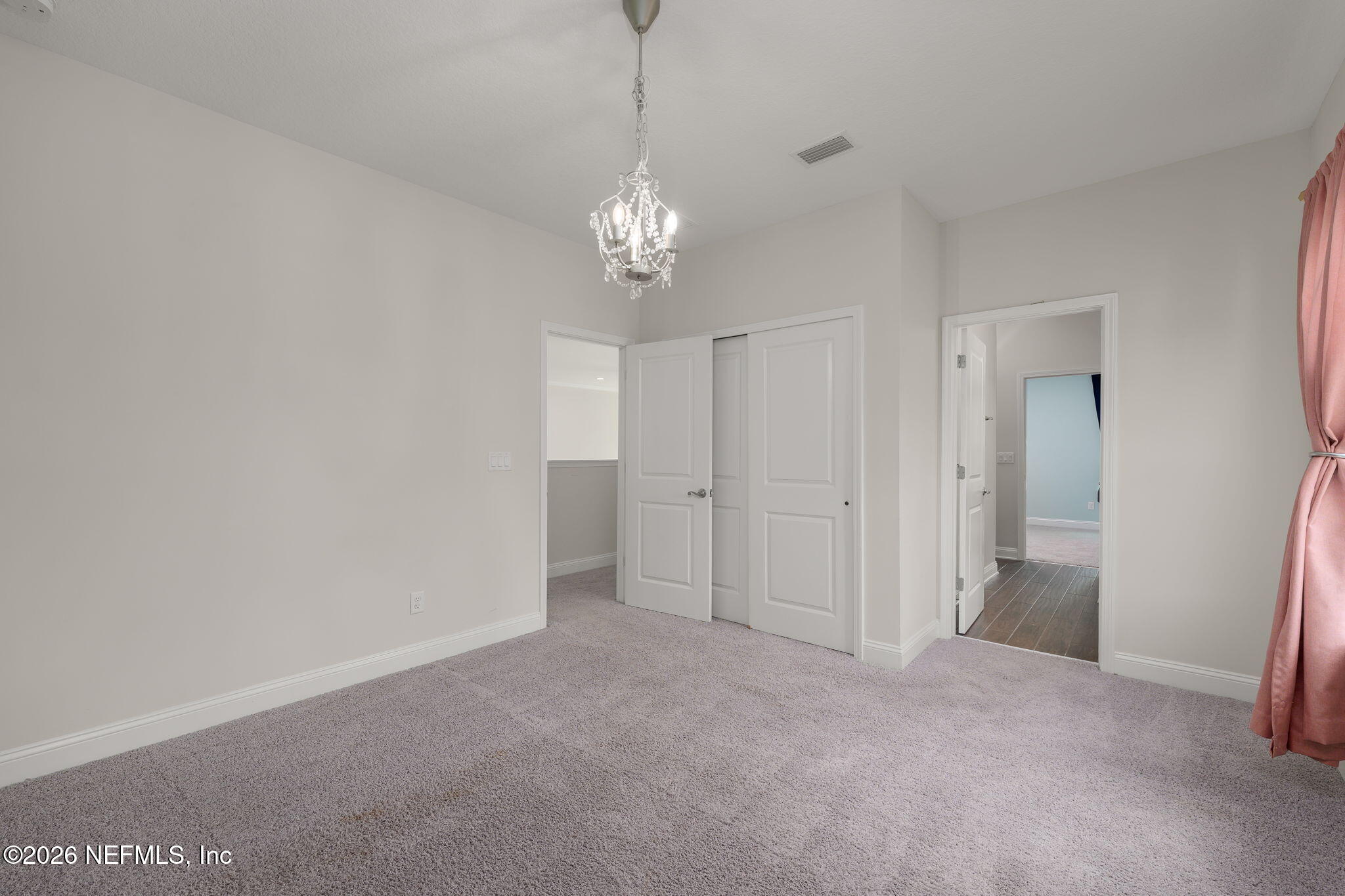 592 OUTLOOK Drive