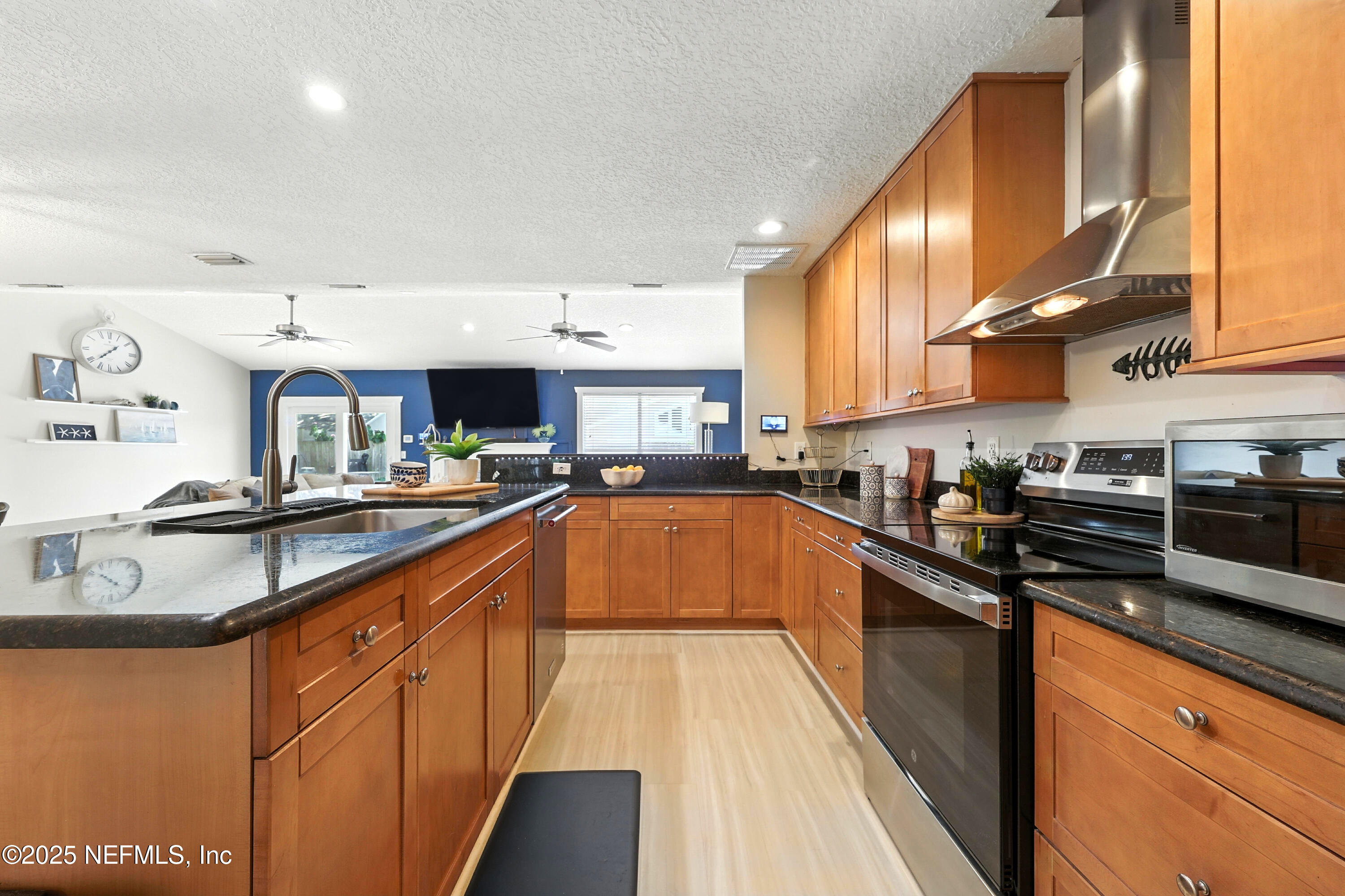 10 QUAIL Lane