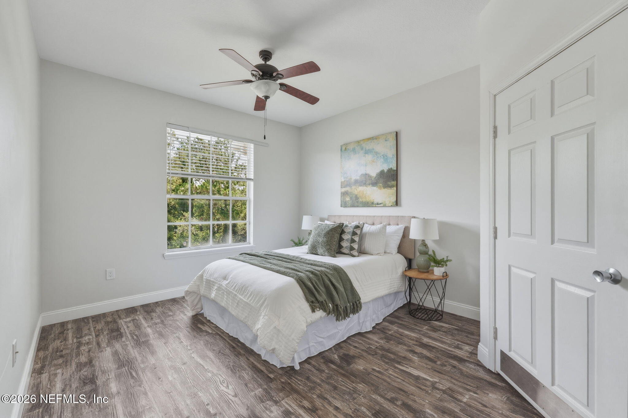 7990 BAYMEADOWS Road 812