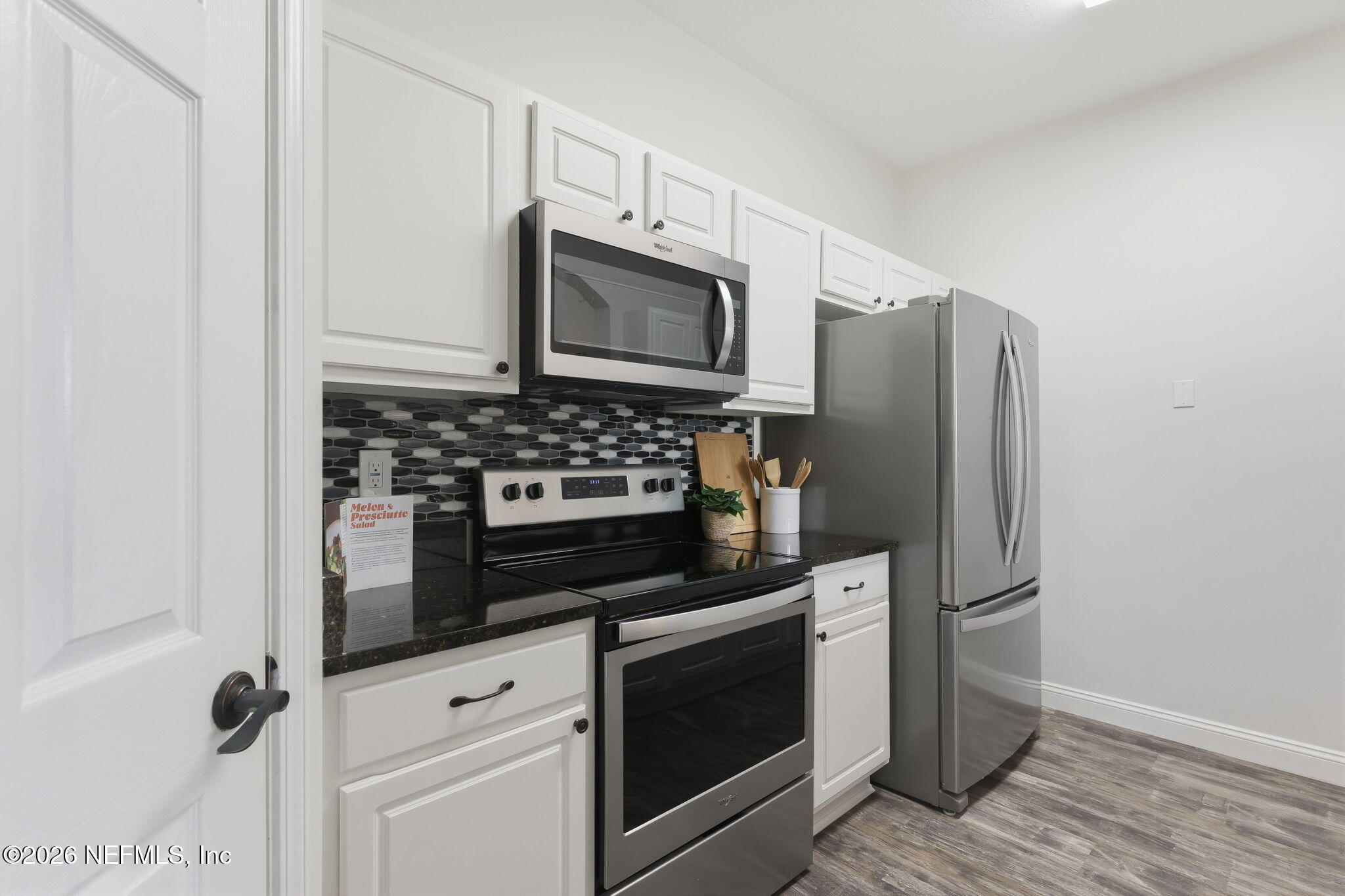 7990 BAYMEADOWS Road 812