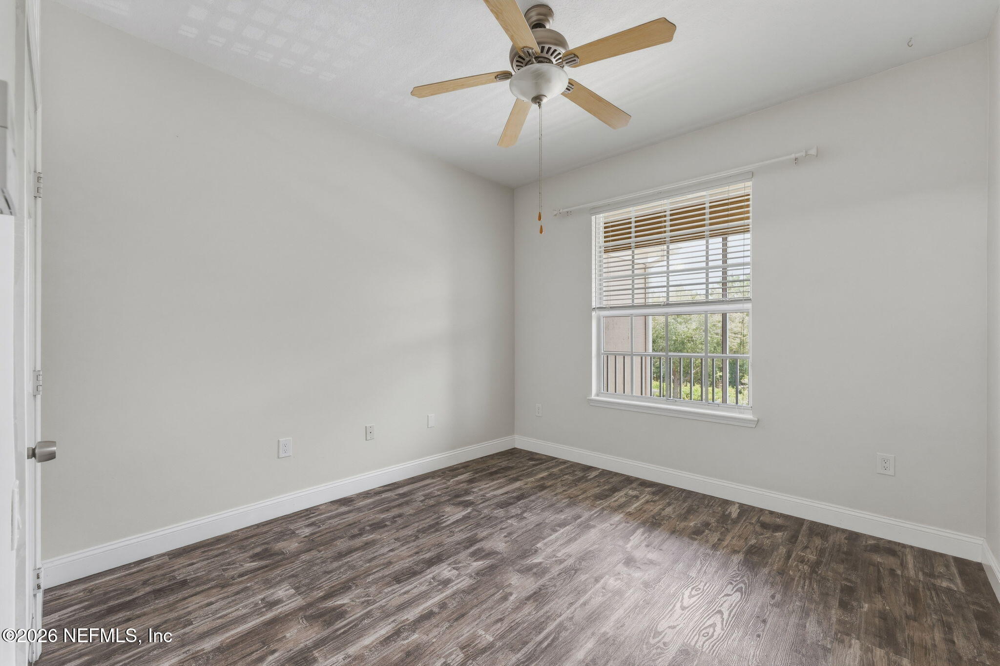 7990 BAYMEADOWS Road 812