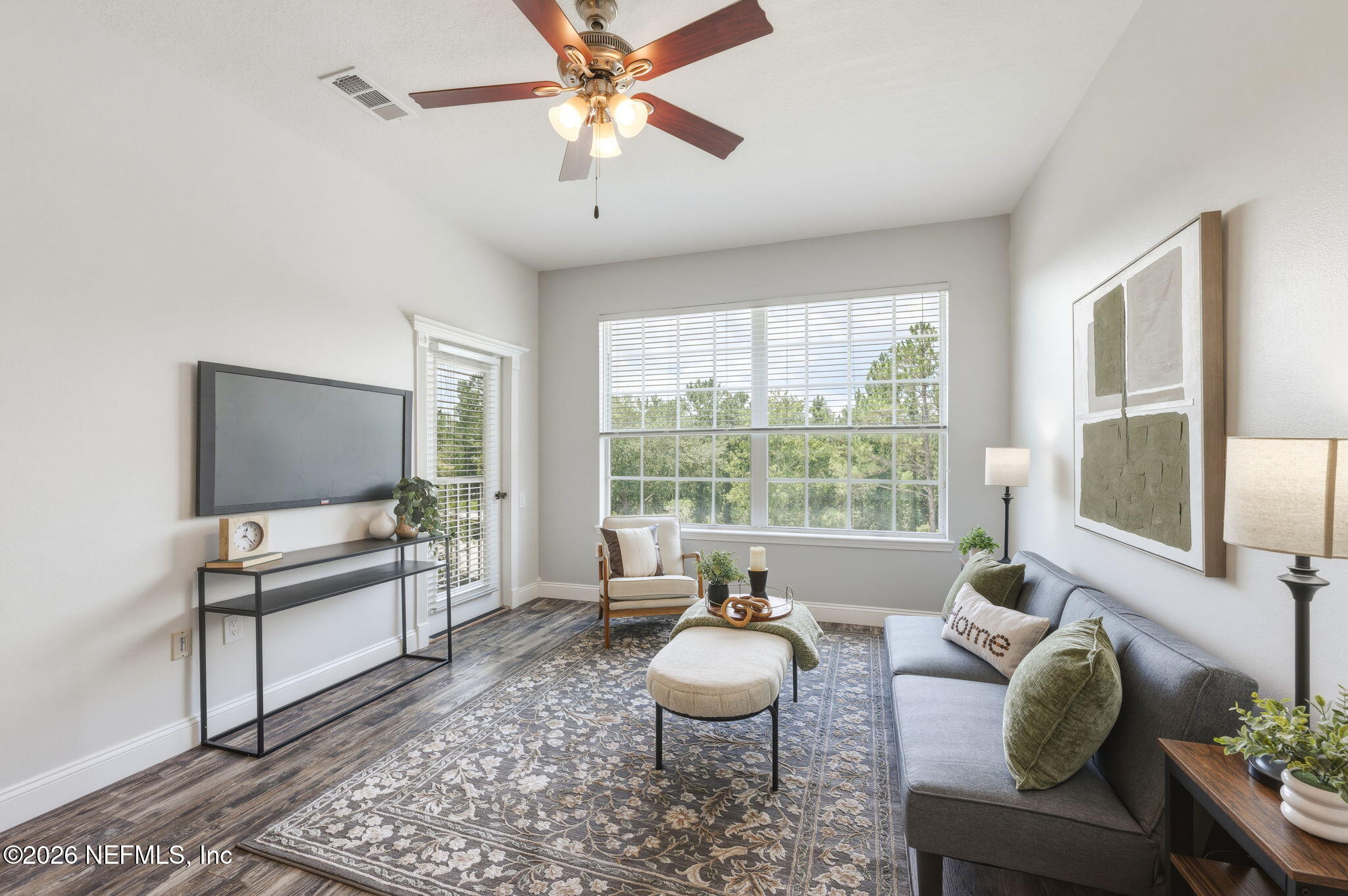7990 BAYMEADOWS Road 812