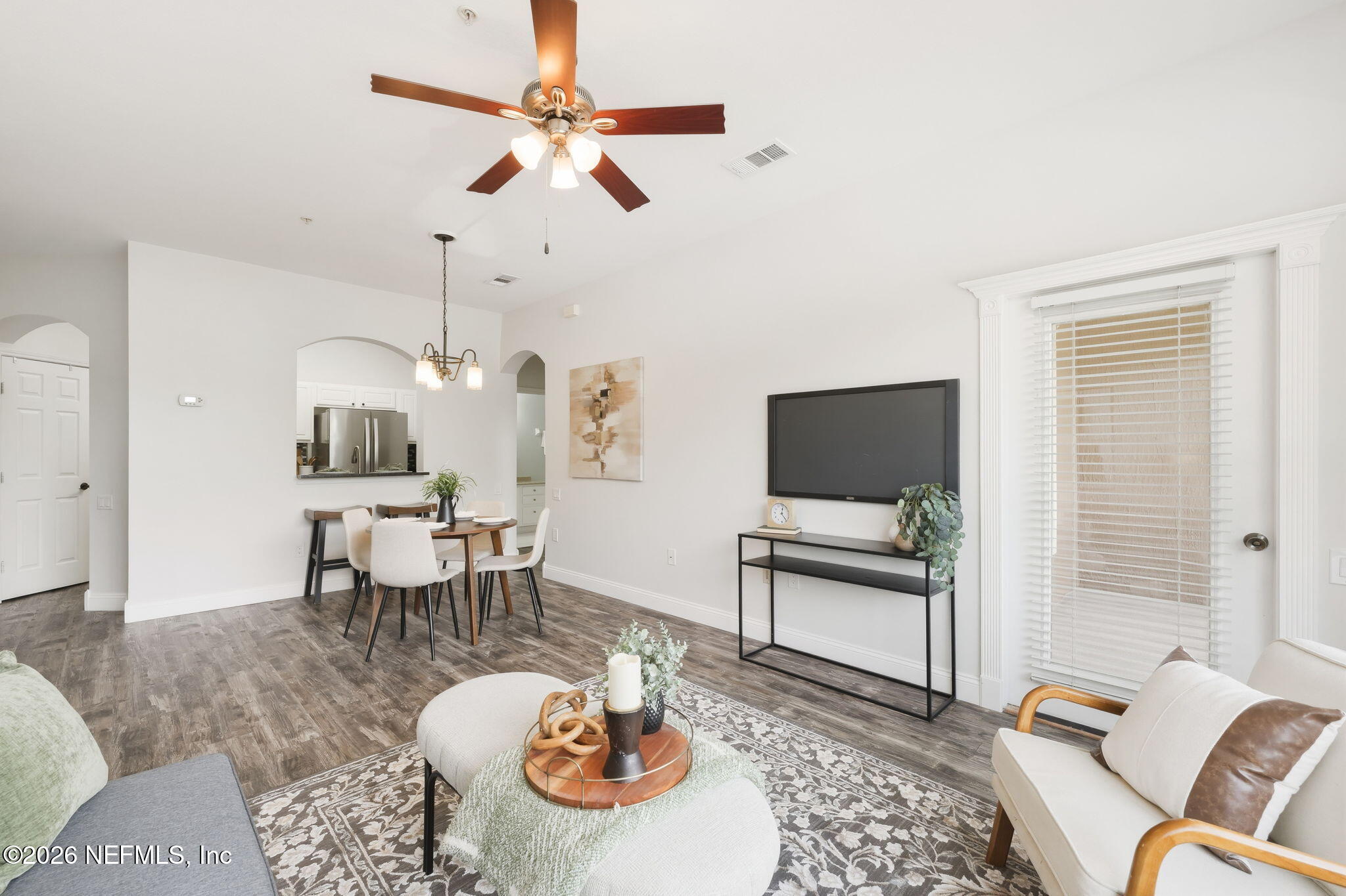 7990 BAYMEADOWS Road 812