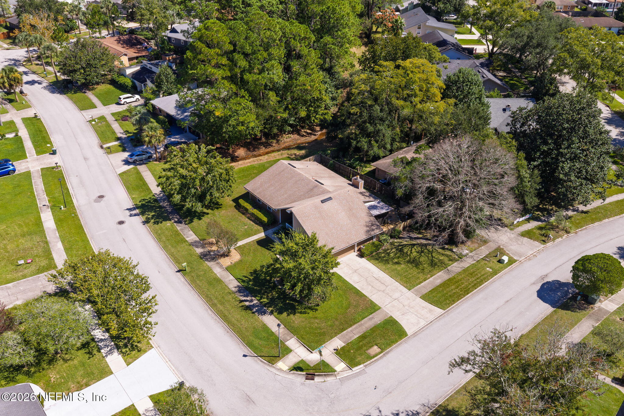 3362 CHRYSLER Drive