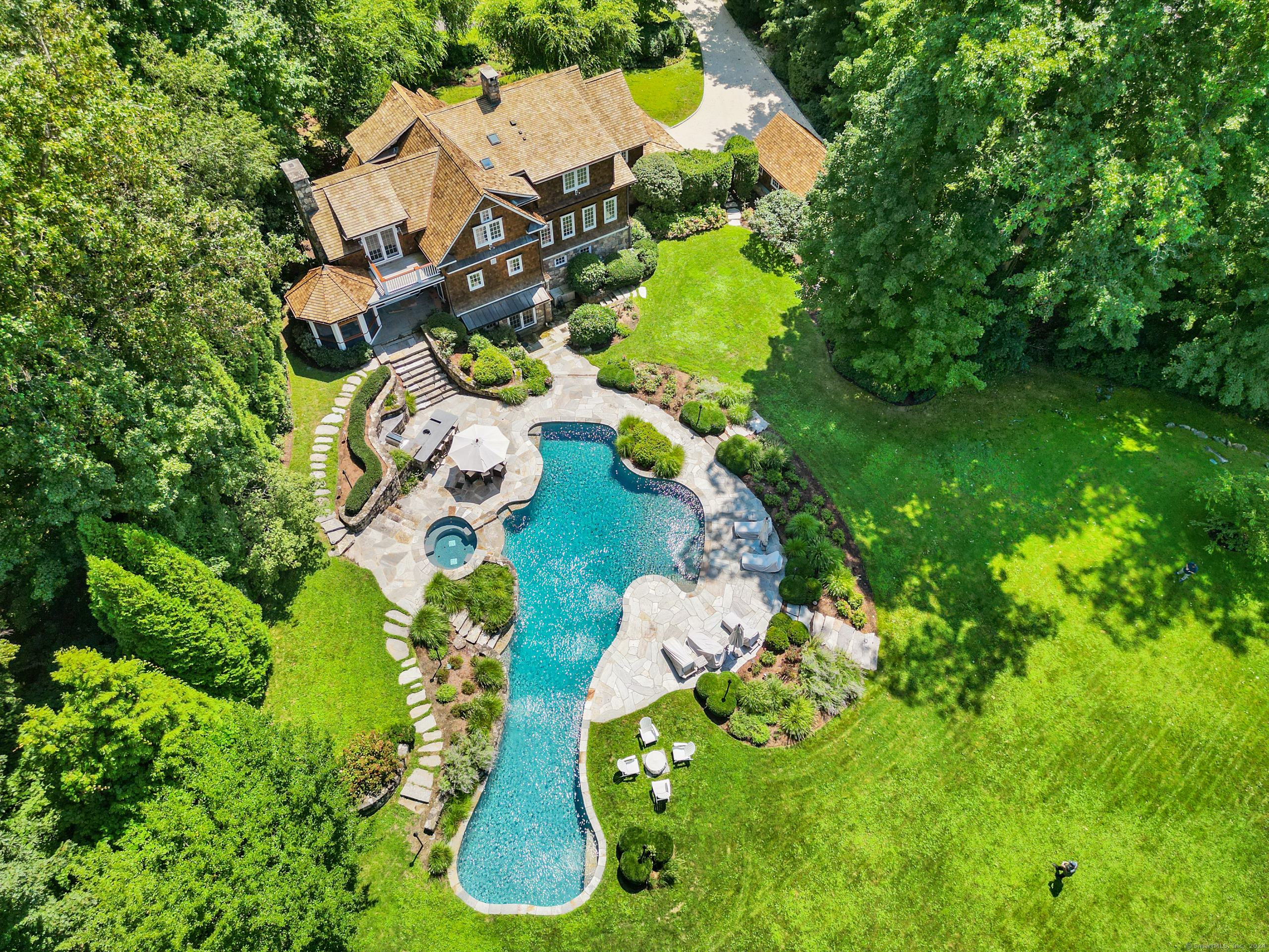 15 Catamount Road