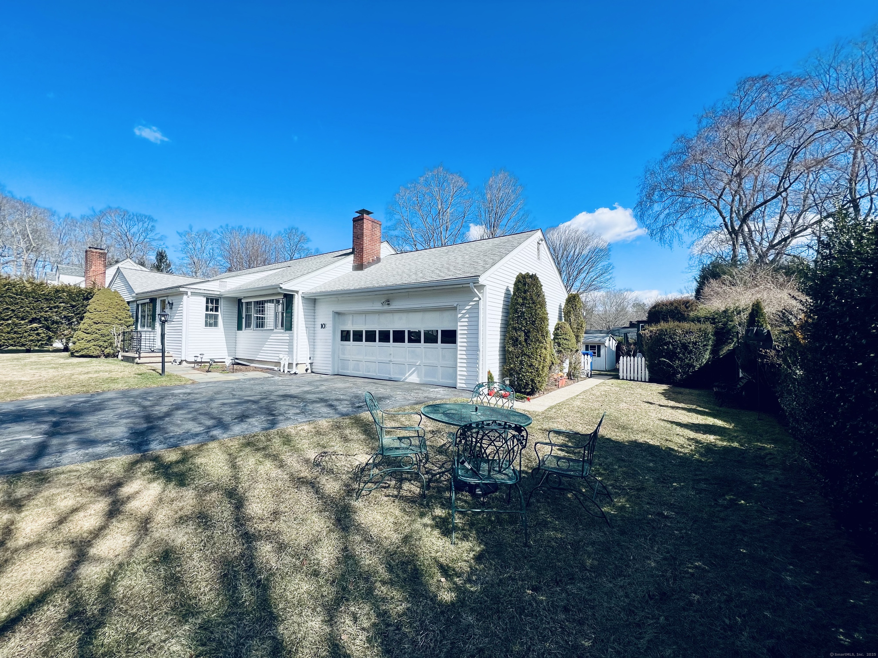 10 Alvin Drive