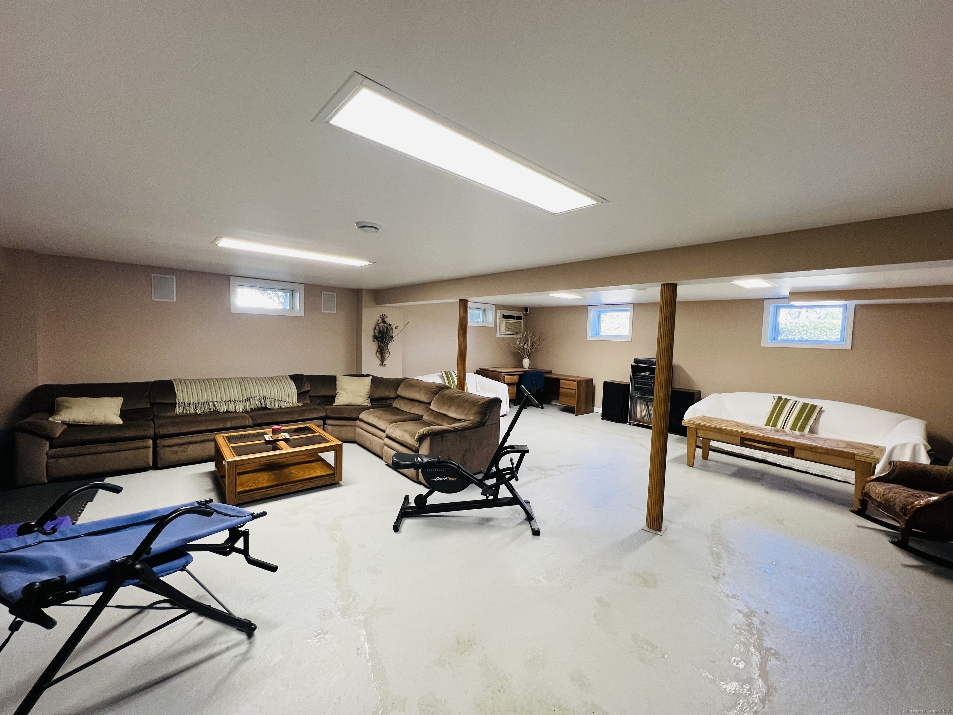 10 Alvin Drive