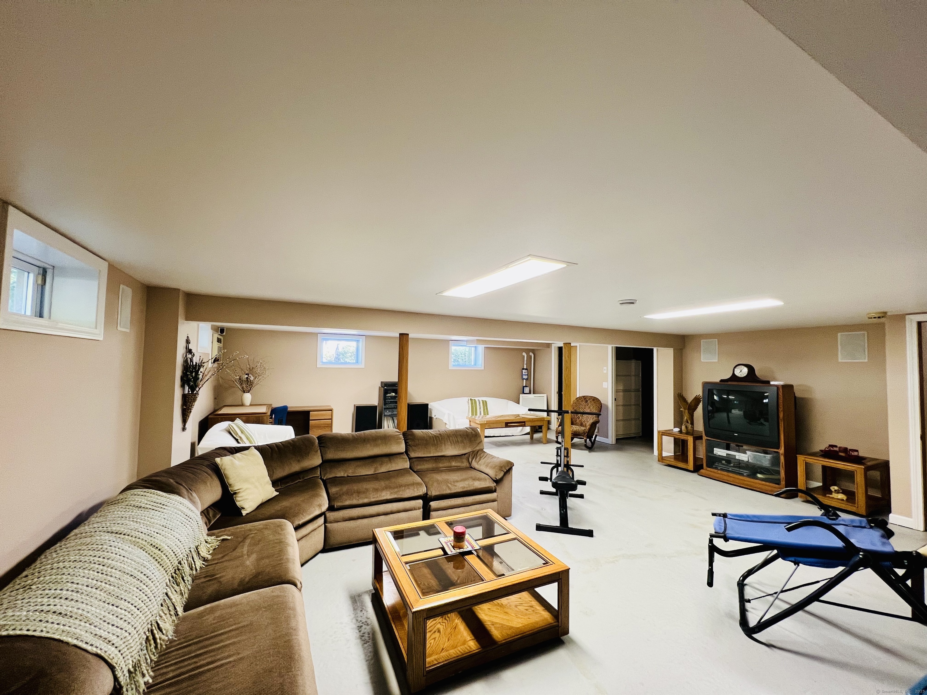10 Alvin Drive