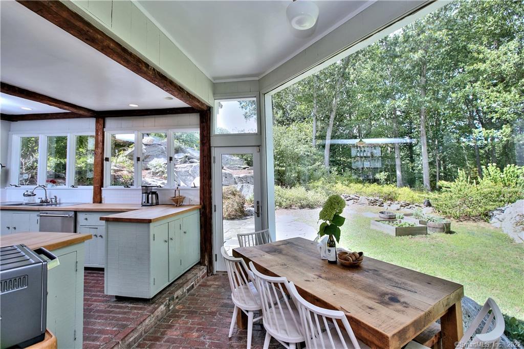 14 Spruce Hill Road