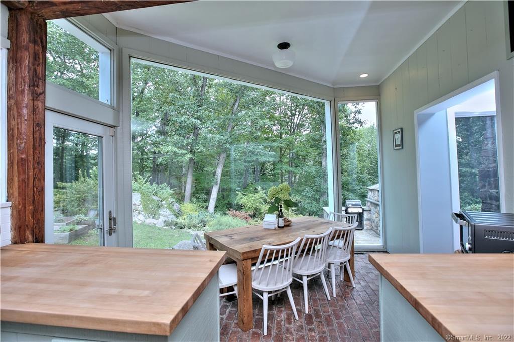 14 Spruce Hill Road