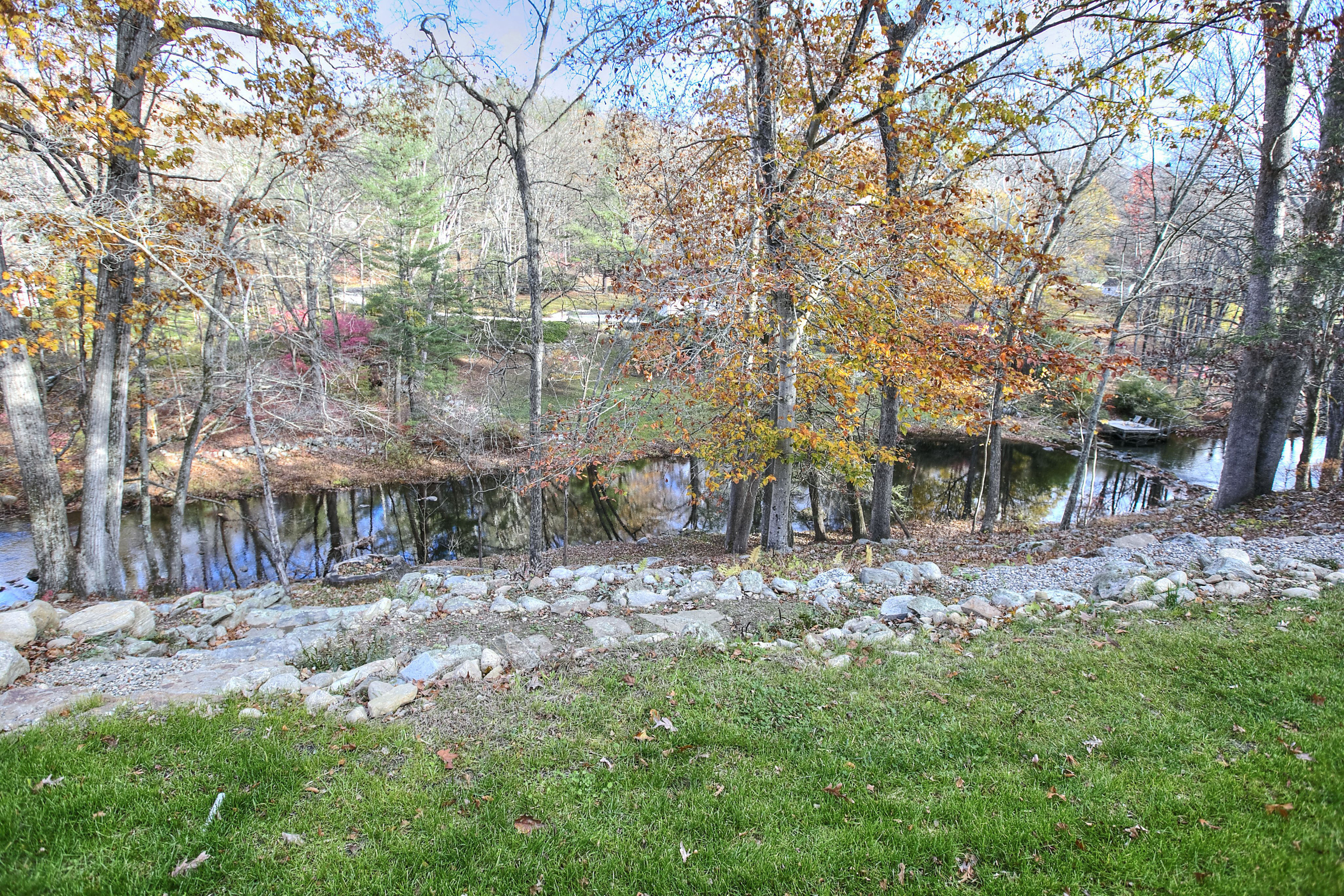 24 Nordholm Drive 24